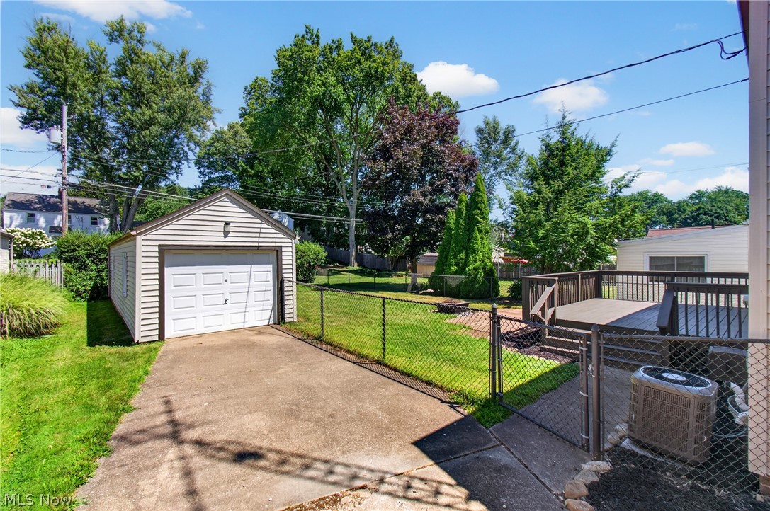 327 32nd Street NW Canton OH 44709