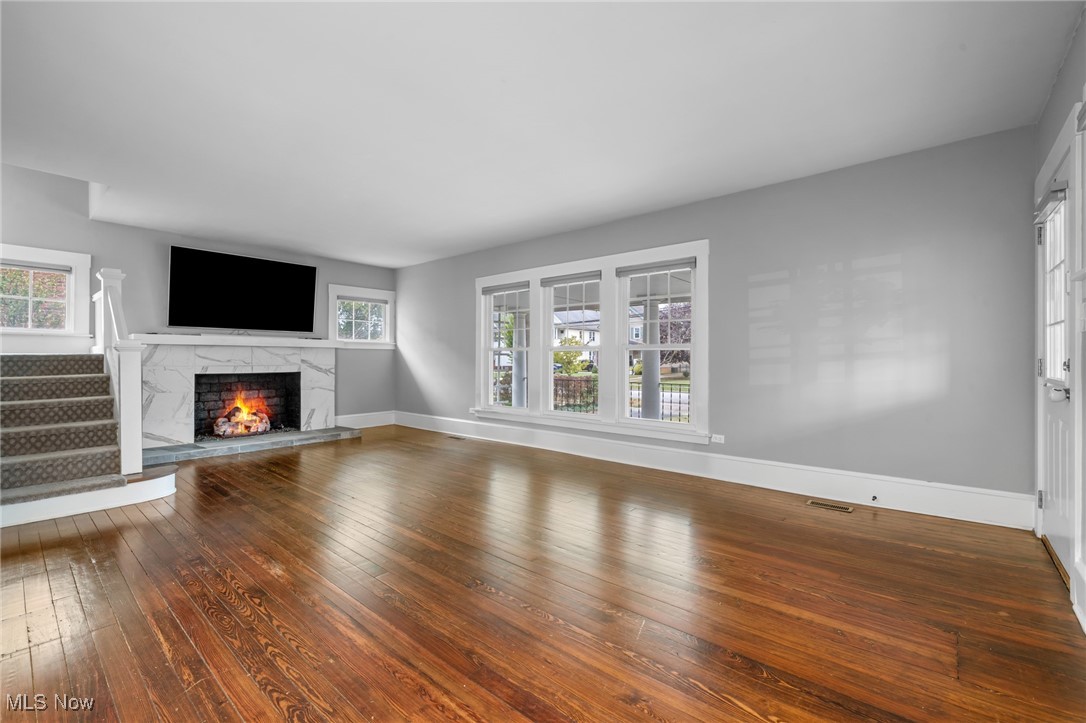 2239 Woodward Avenue Lakewood OH 44107