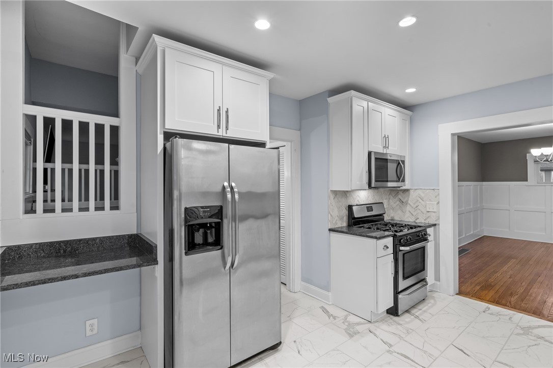 2239 Woodward Avenue Lakewood OH 44107