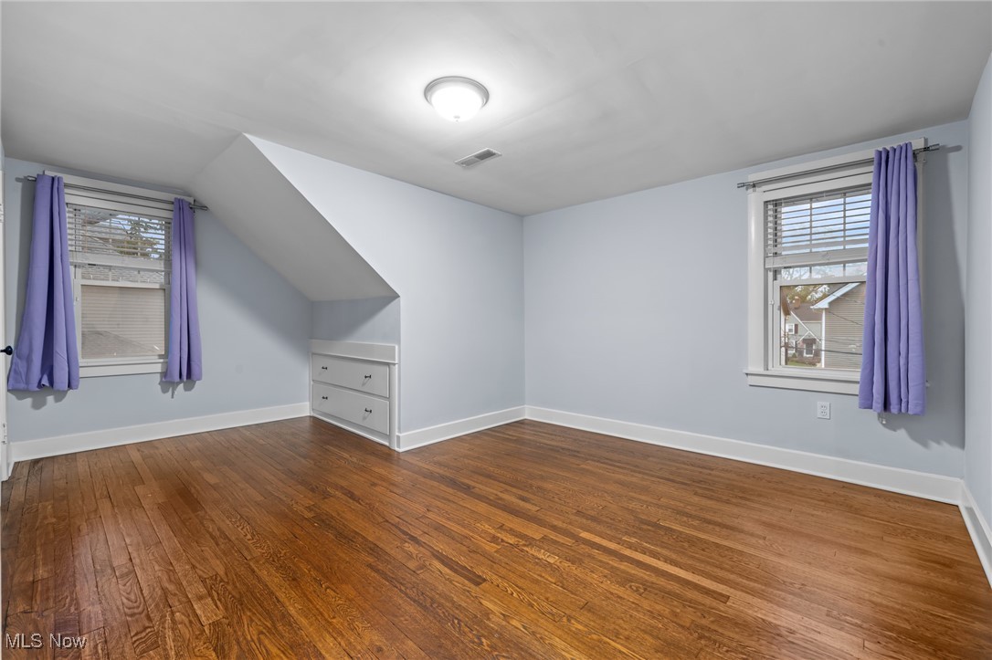 2239 Woodward Avenue Lakewood OH 44107