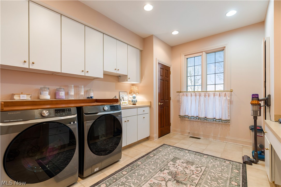 6182 Bertram Avenue NW Canton OH 44718