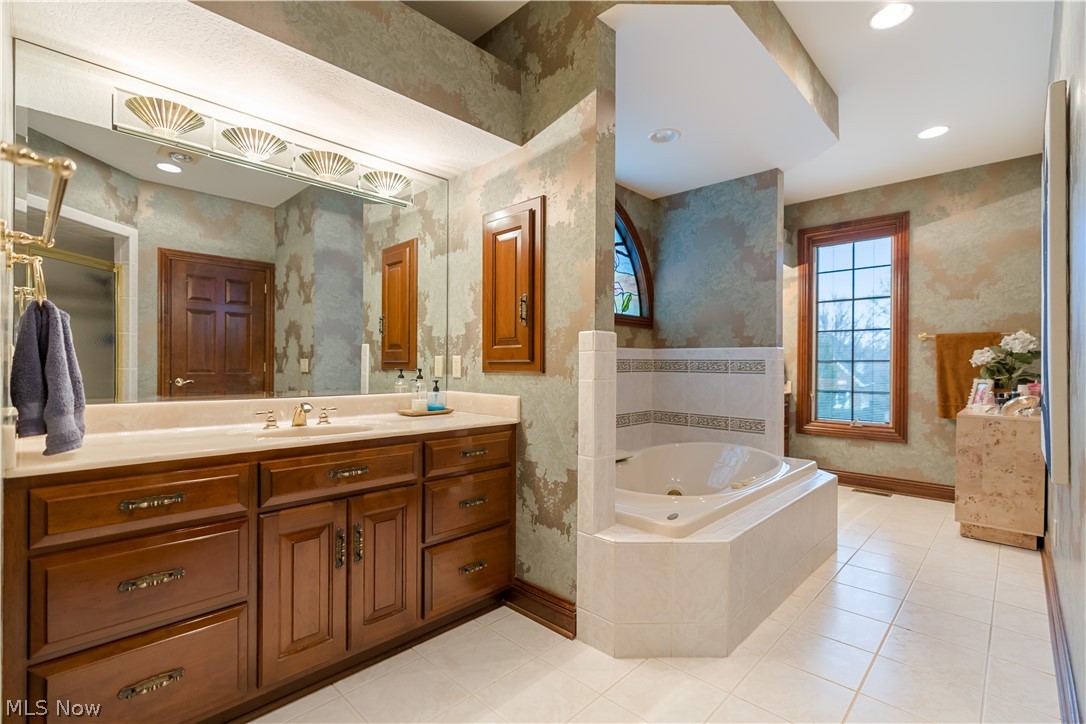 6182 Bertram Avenue NW Canton OH 44718