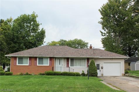 1660 Sequoya Drive Youngstown OH 44514