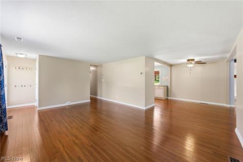 7819 Glenn Allen Drive Sagamore Hills OH 44067