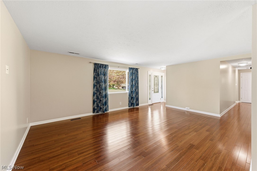 7819 Glenn Allen Drive Sagamore Hills OH 44067