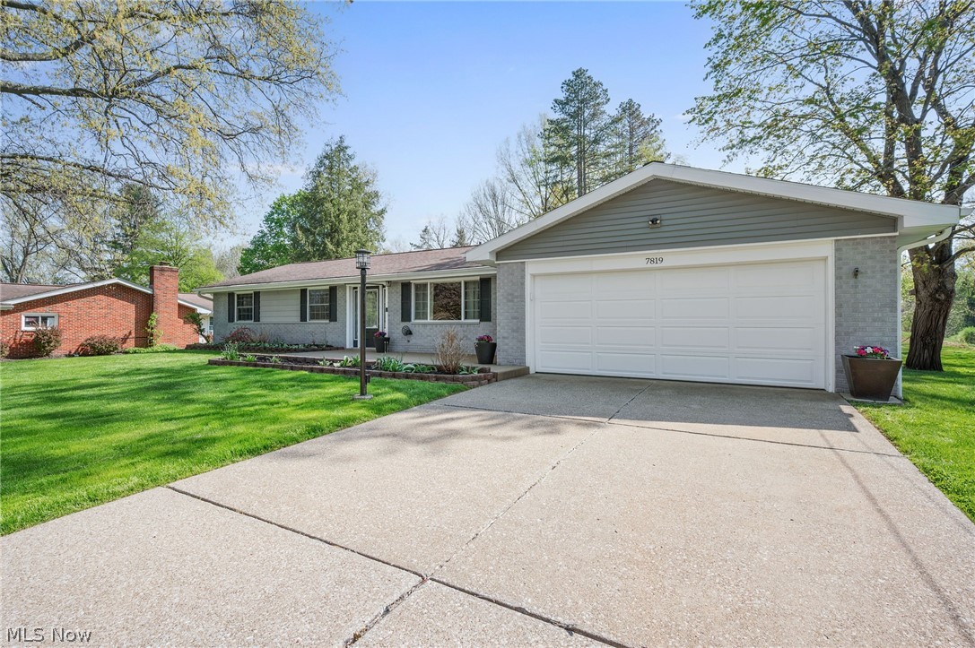 7819 Glenn Allen Drive Sagamore Hills OH 44067
