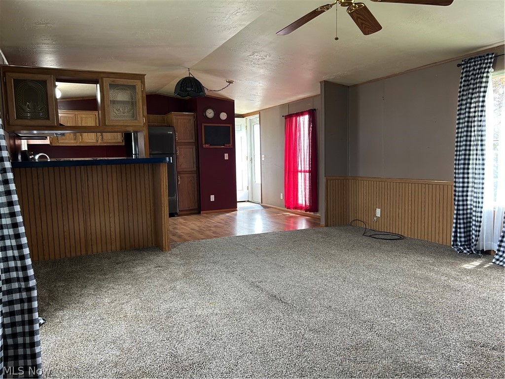 39 N Canal Street Frazeysburg OH 43822
