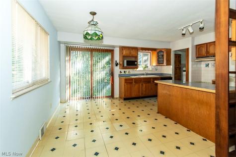 4369 Fairway Drive Cleveland OH 44135