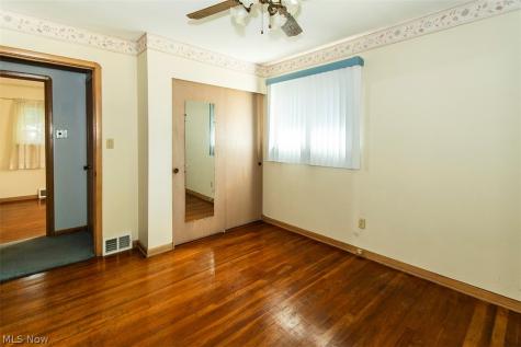 4369 Fairway Drive Cleveland OH 44135