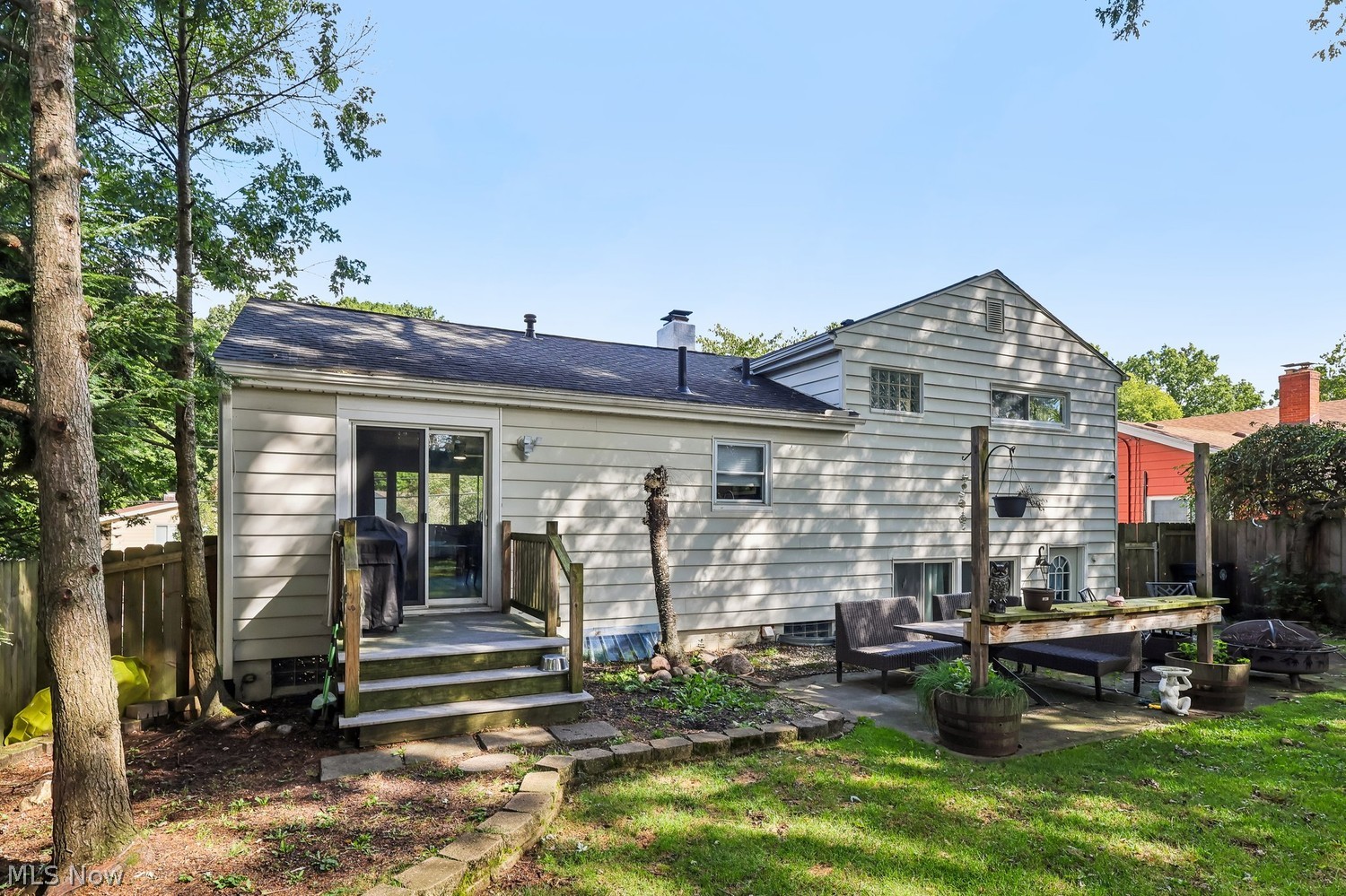 1544 Kingsley Avenue Akron OH 44313