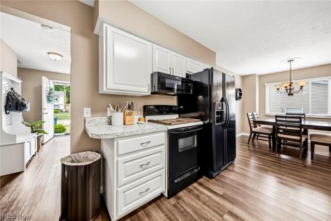 8354 Newcomb Drive Parma OH 44129