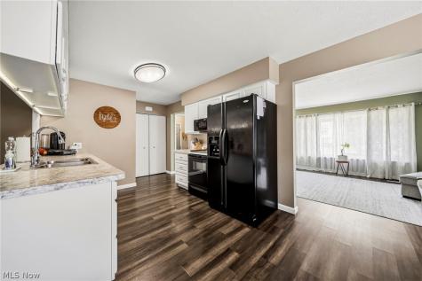 8354 Newcomb Drive Parma OH 44129