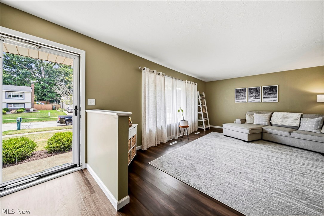 8354 Newcomb Drive Parma OH 44129