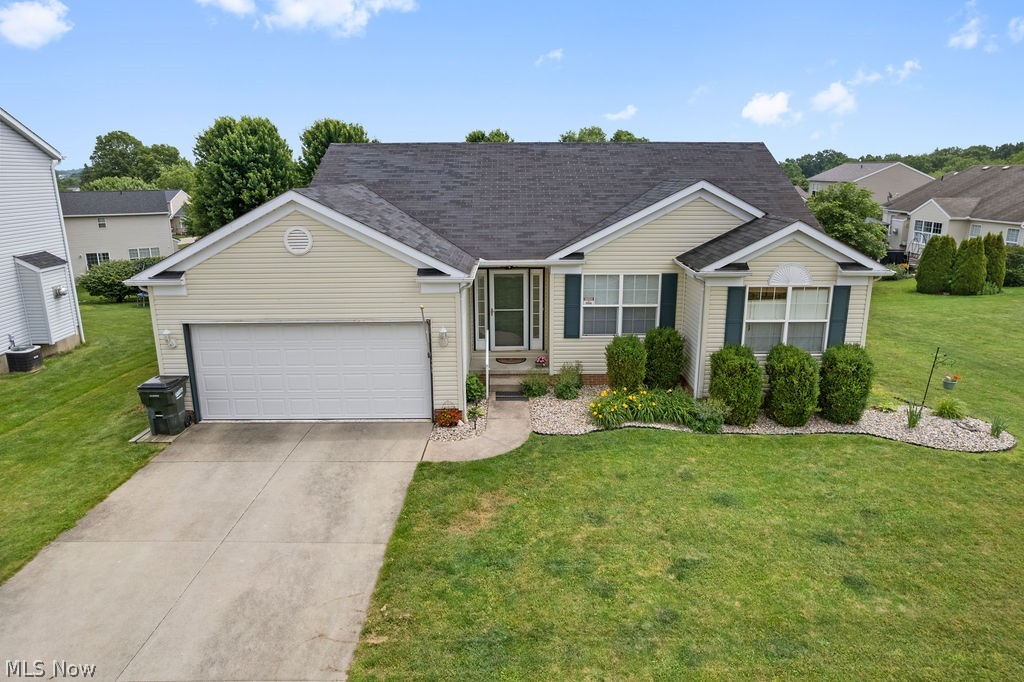 6514 Candlestick Avenue NE Canton OH 44721