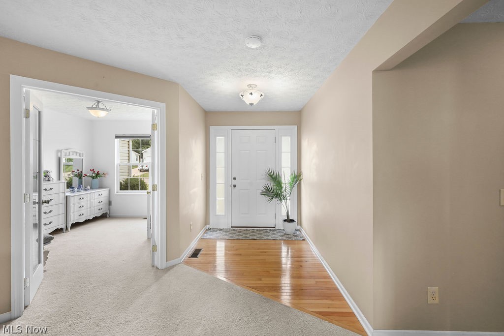 6514 Candlestick Avenue NE Canton OH 44721