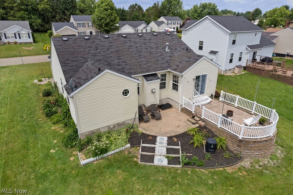 6514 Candlestick Avenue NE Canton OH 44721