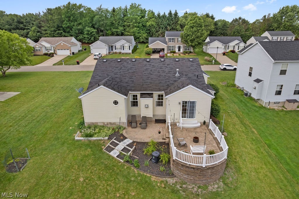 6514 Candlestick Avenue NE Canton OH 44721