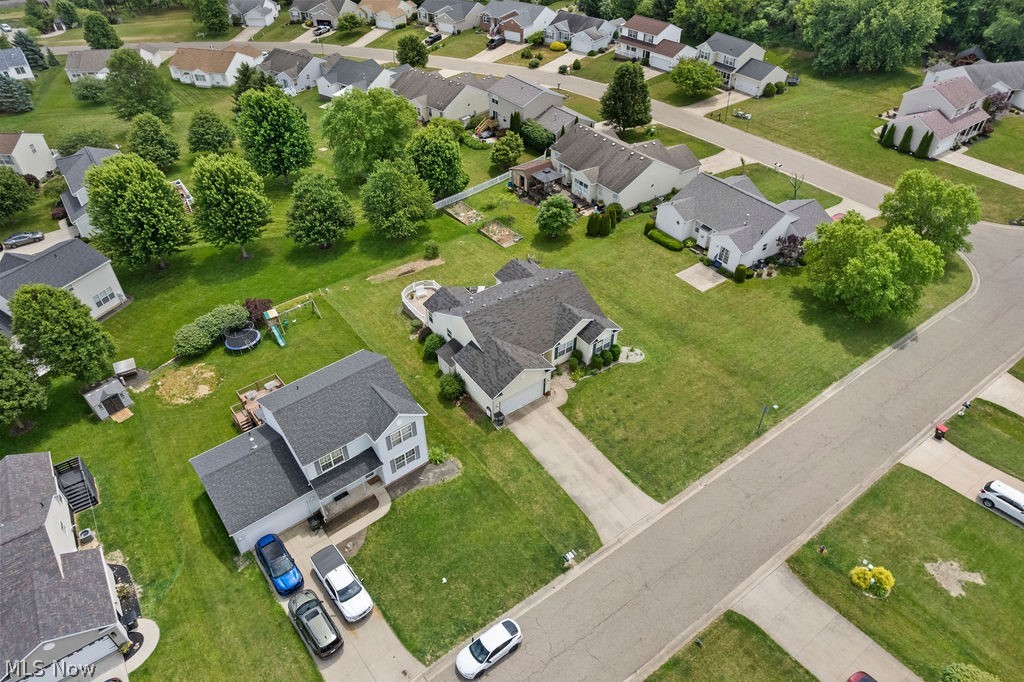 6514 Candlestick Avenue NE Canton OH 44721