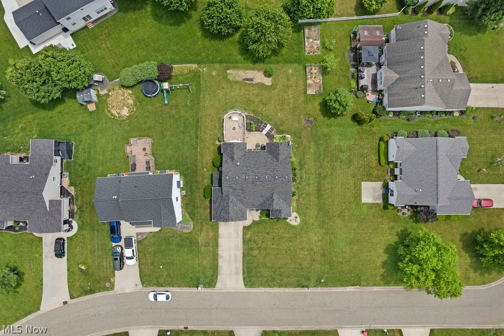 6514 Candlestick Avenue NE Canton OH 44721