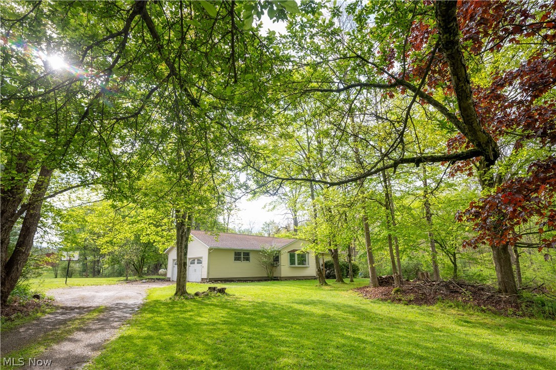 18889 Riverview Drive Chagrin Falls OH 44023
