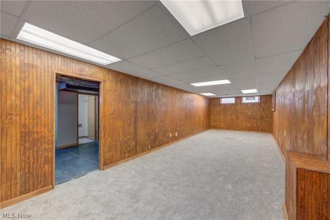 15654 Rademaker Drive Brook Park OH 44142