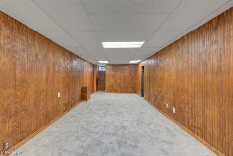 15654 Rademaker Drive Brook Park OH 44142