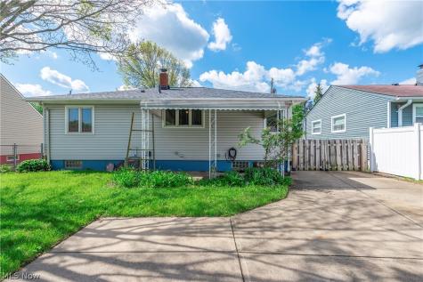 15654 Rademaker Drive Brook Park OH 44142