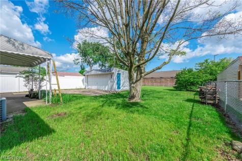 15654 Rademaker Drive Brook Park OH 44142