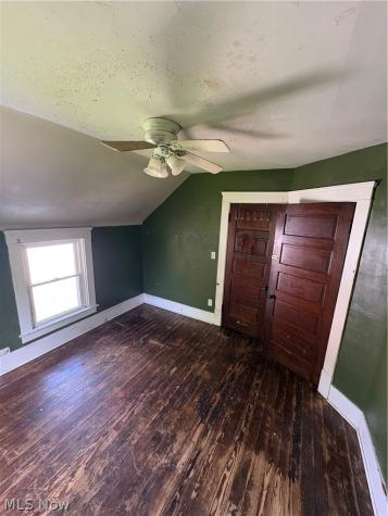 823 W 17th Street Lorain OH 44052