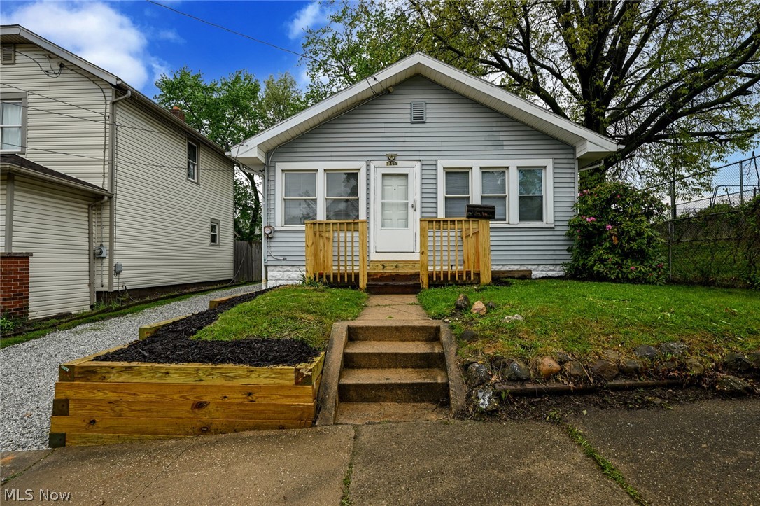 1465 Laffer Avenue Akron OH 44305