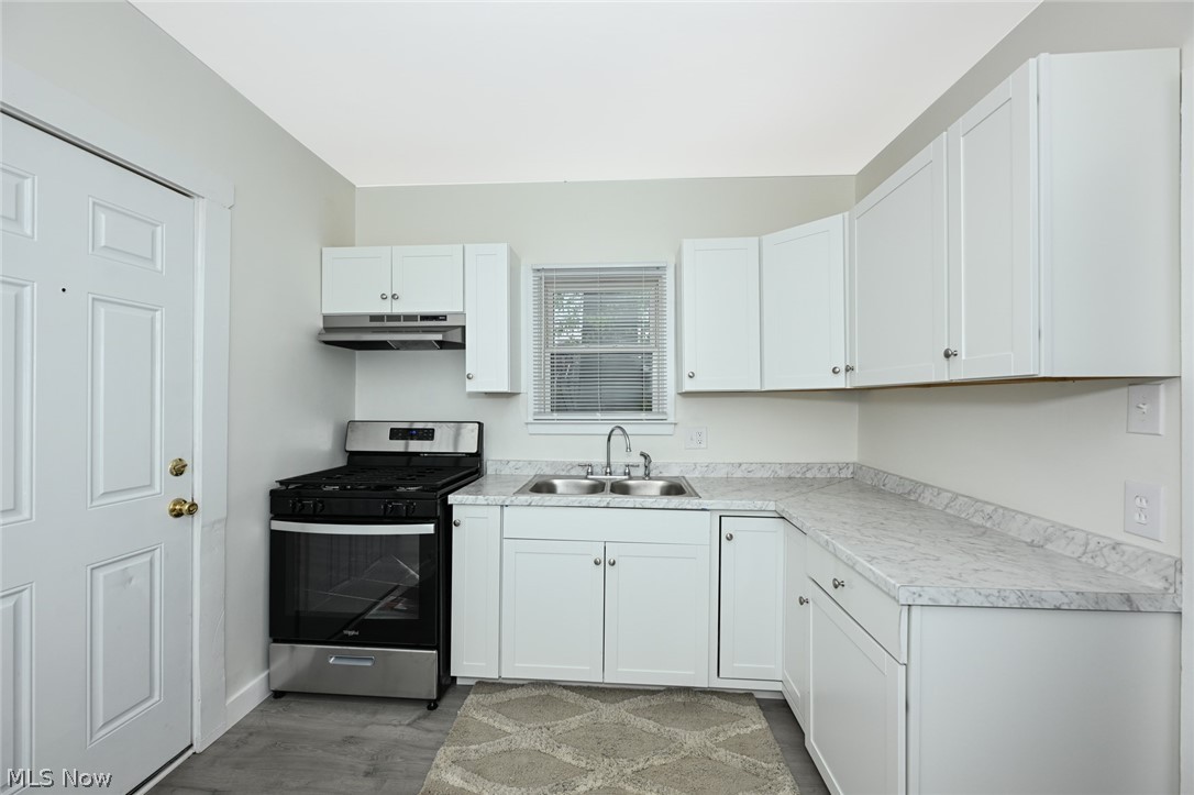 1465 Laffer Avenue Akron OH 44305