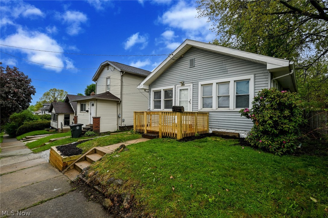 1465 Laffer Avenue Akron OH 44305