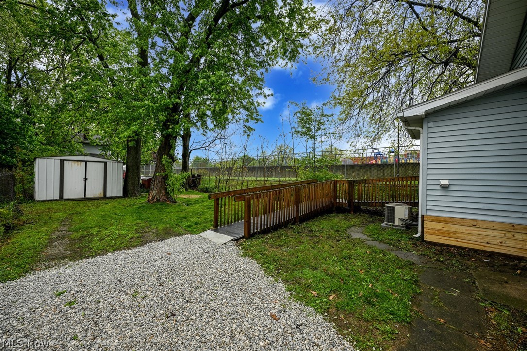 1465 Laffer Avenue Akron OH 44305