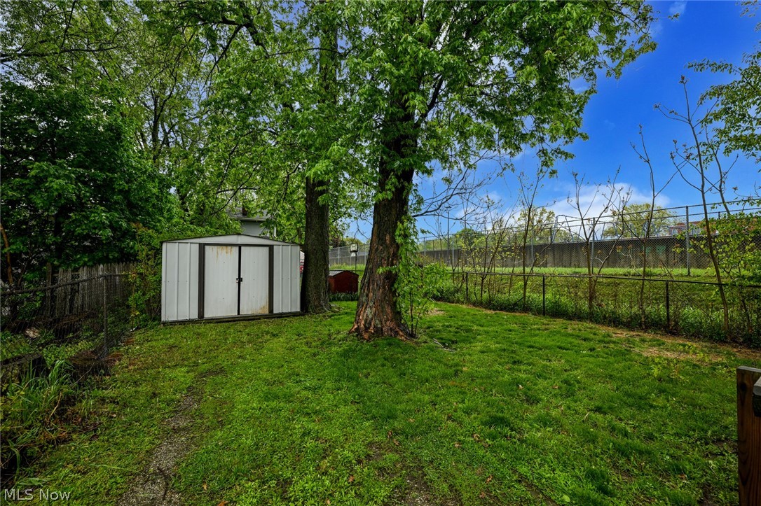 1465 Laffer Avenue Akron OH 44305