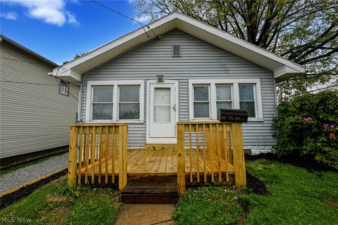 1465 Laffer Avenue Akron OH 44305