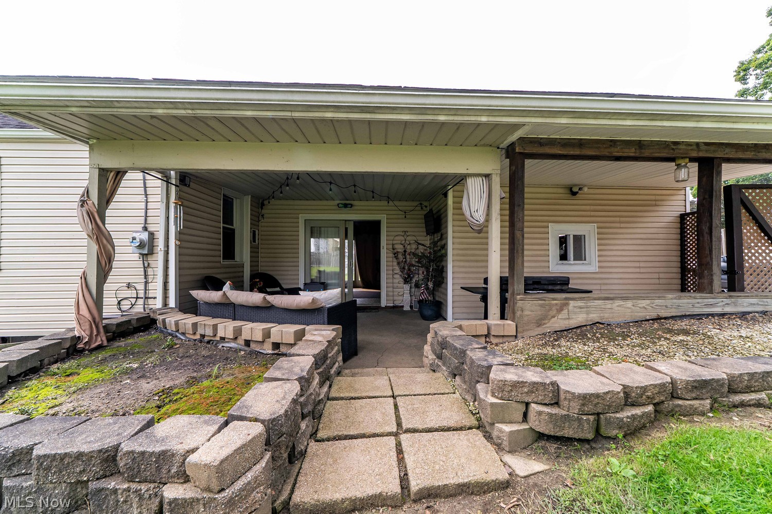 1421 25th Street NE Canton OH 44714