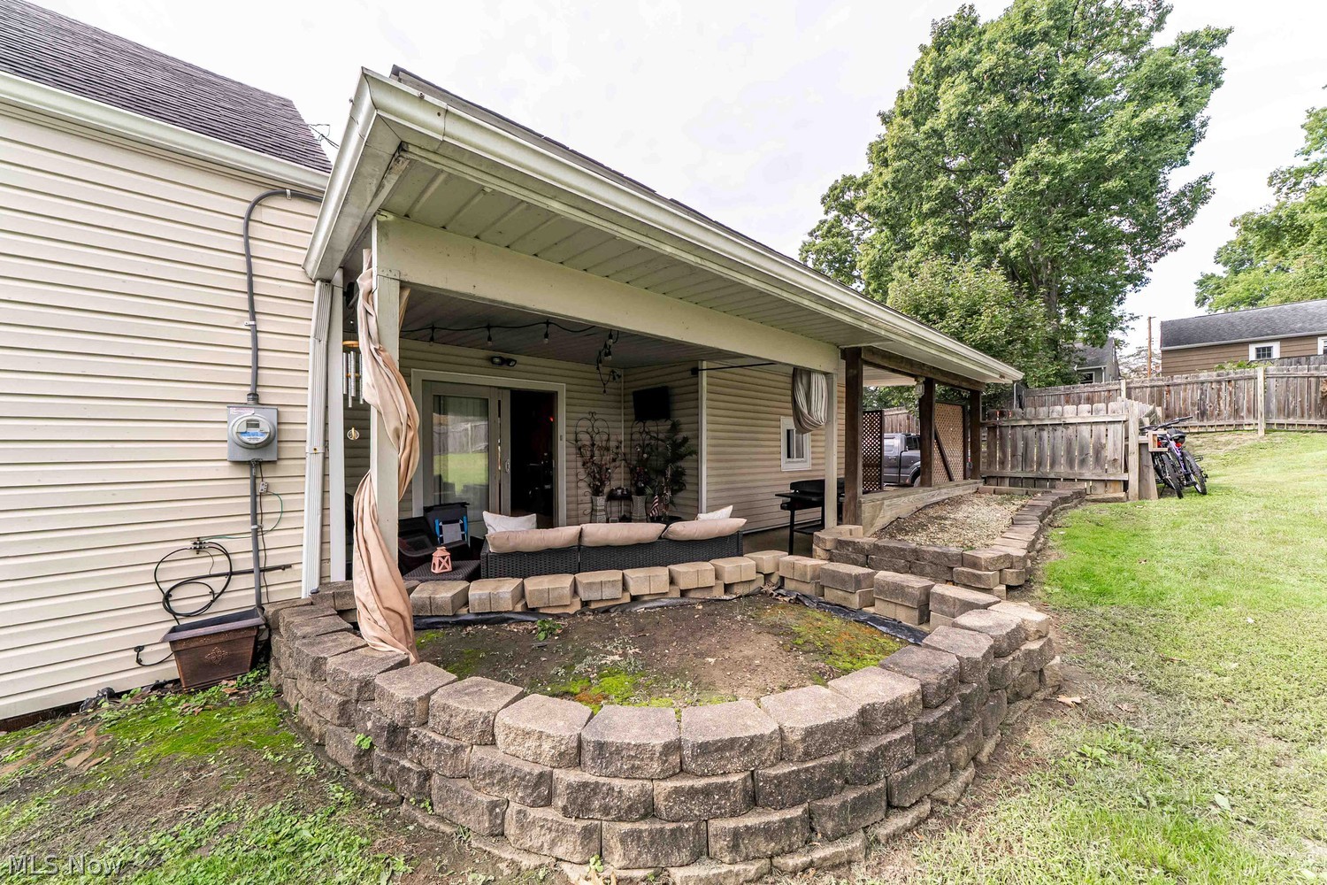 1421 25th Street NE Canton OH 44714