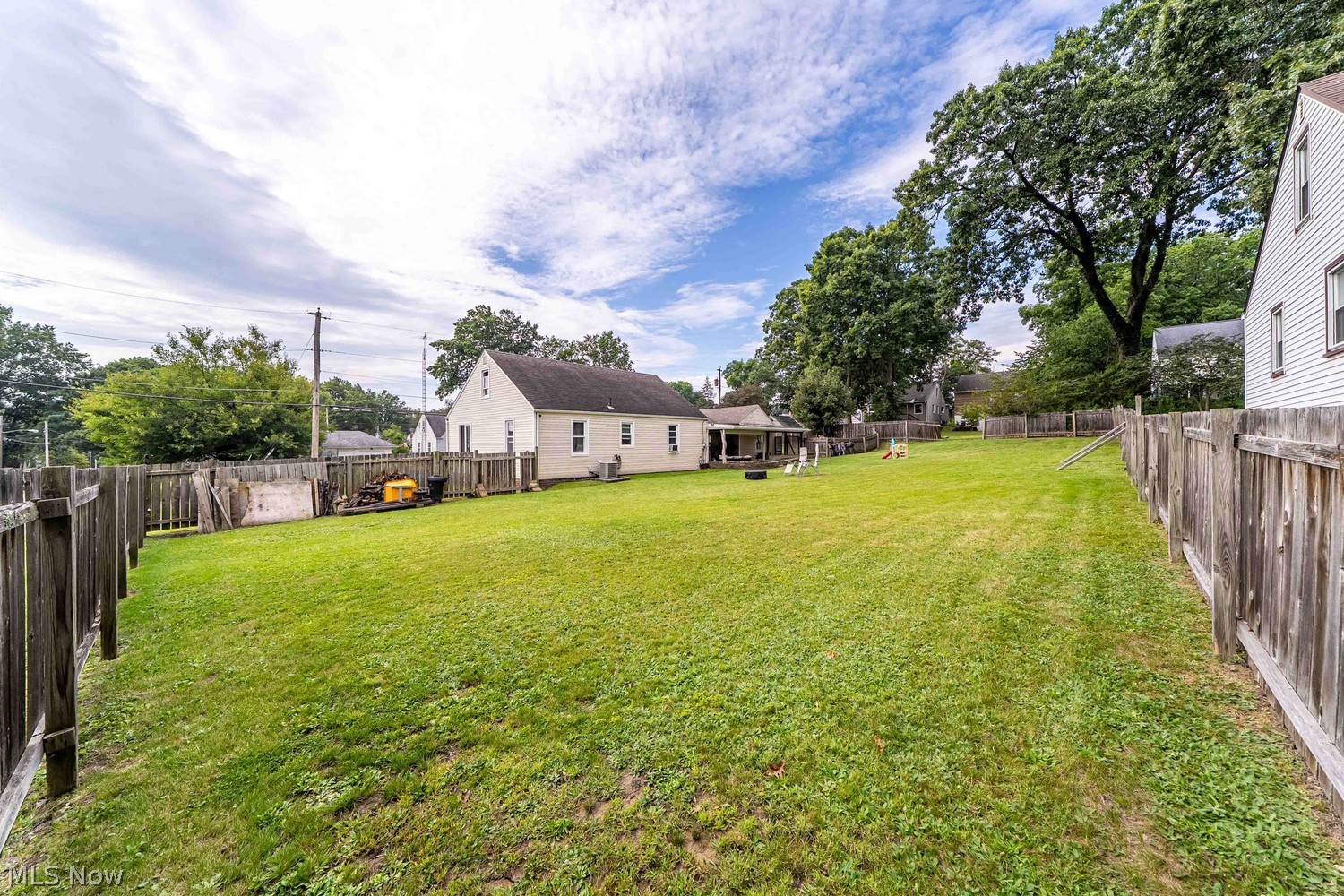 1421 25th Street NE Canton OH 44714