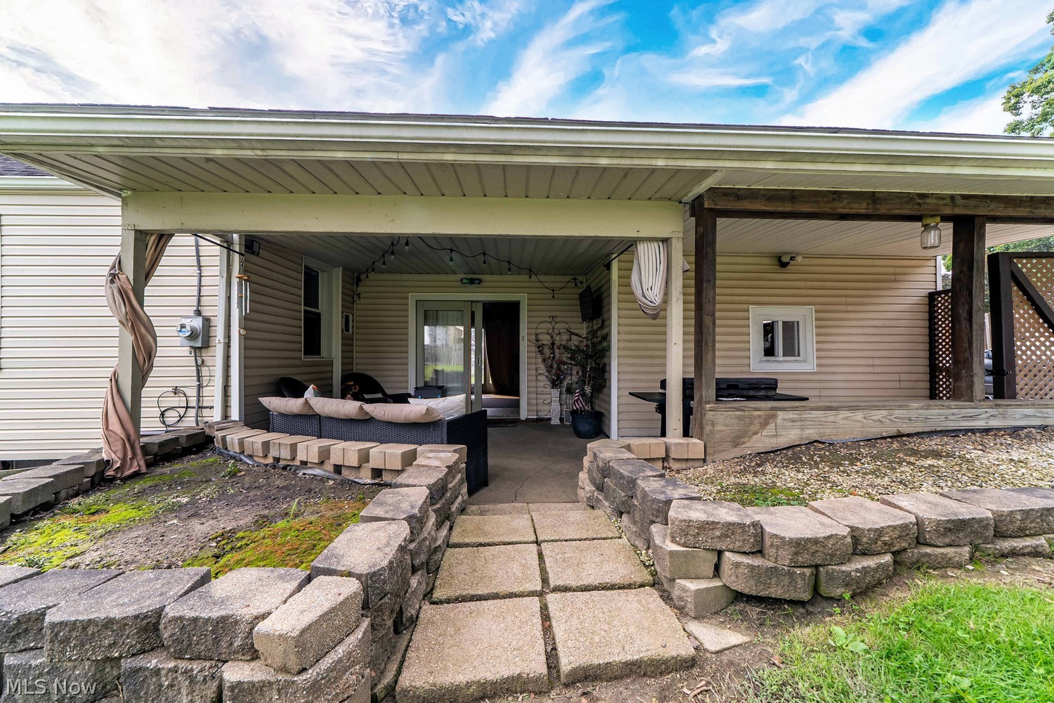 1421 25th Street NE Canton OH 44714