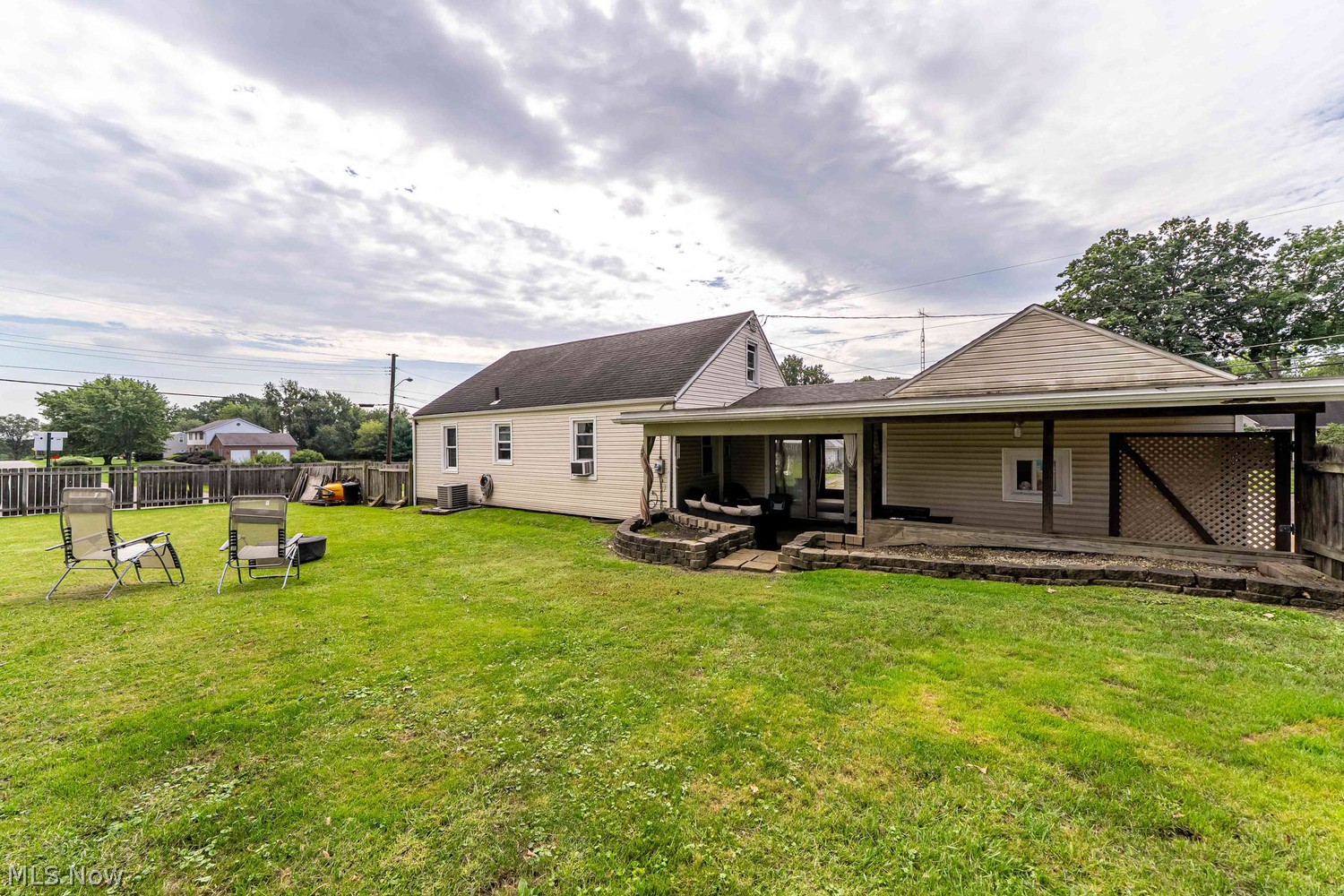 1421 25th Street NE Canton OH 44714