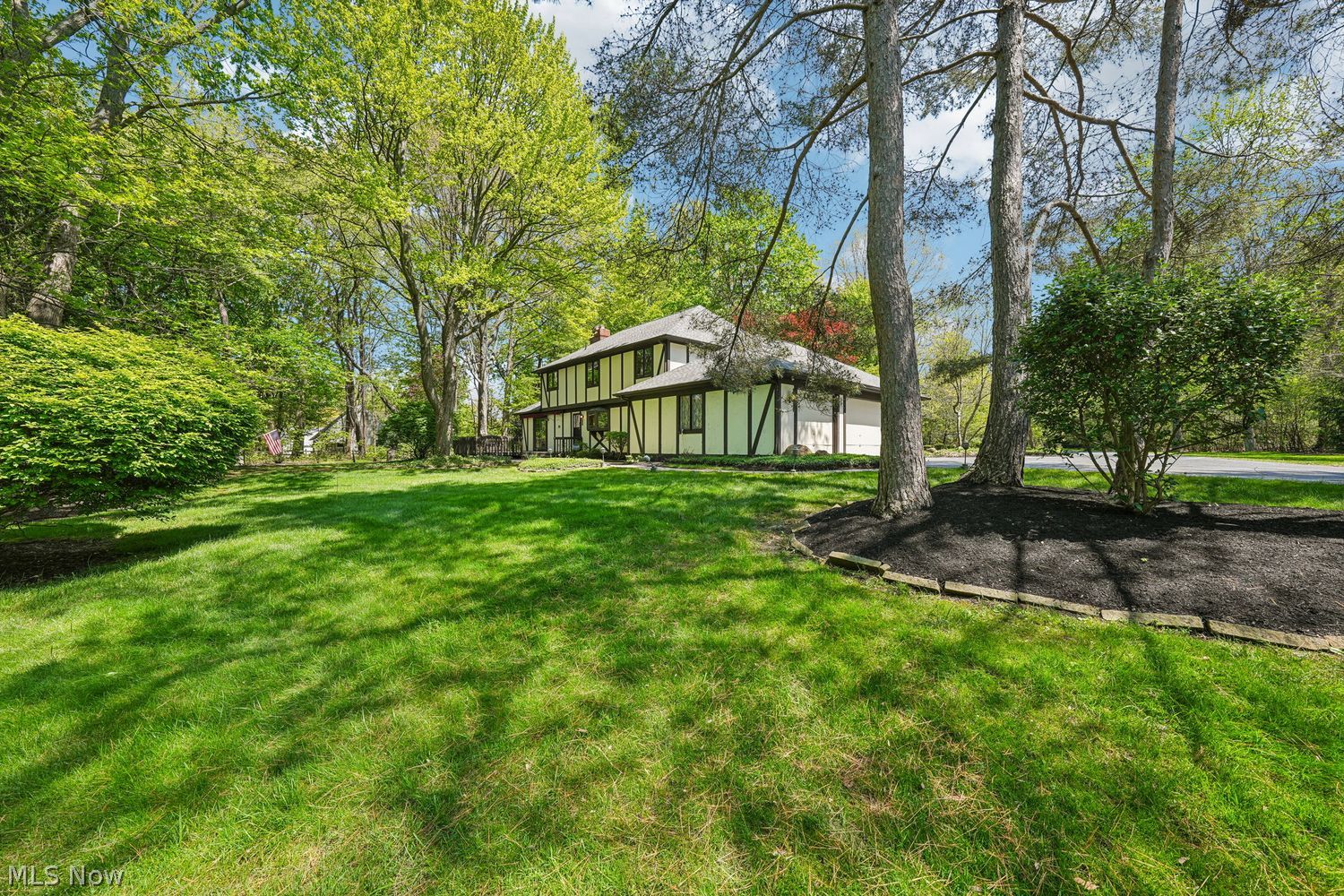 6665 Gates Mills Boulevard Gates Mills OH 44040