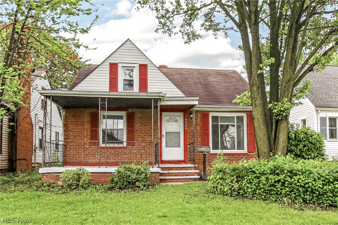 9304 Plymouth Avenue Garfield Heights OH 44125
