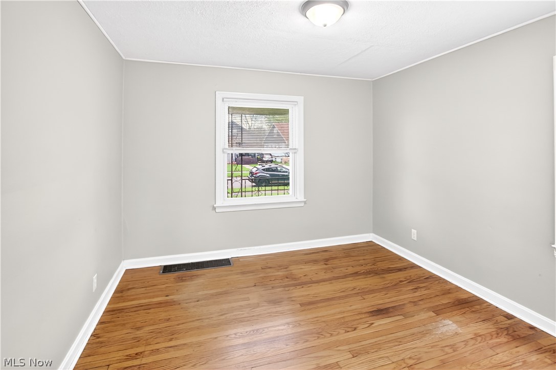 9304 Plymouth Avenue Garfield Heights OH 44125
