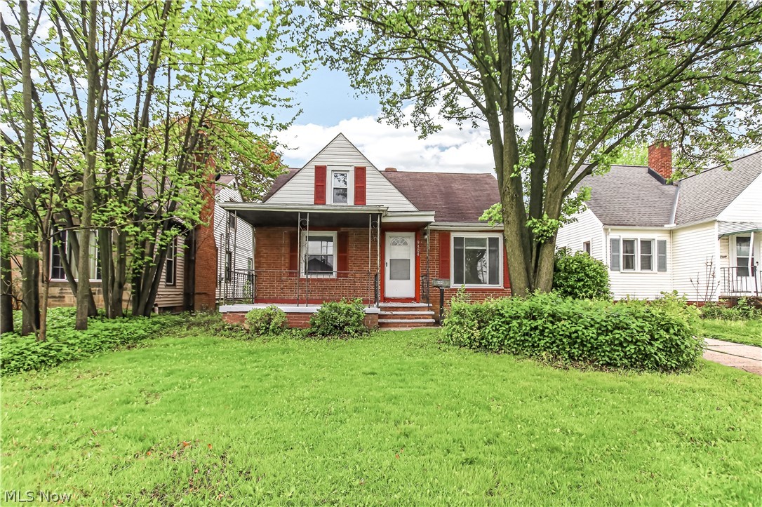 9304 Plymouth Avenue Garfield Heights OH 44125