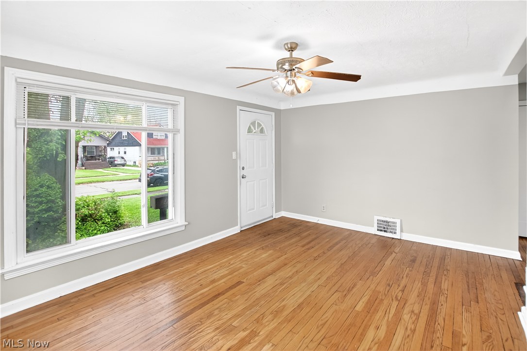 9304 Plymouth Avenue Garfield Heights OH 44125