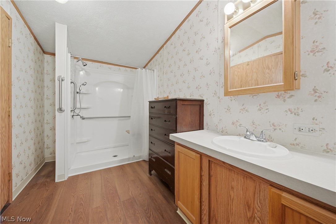 83 Helen Street Barberton OH 44203