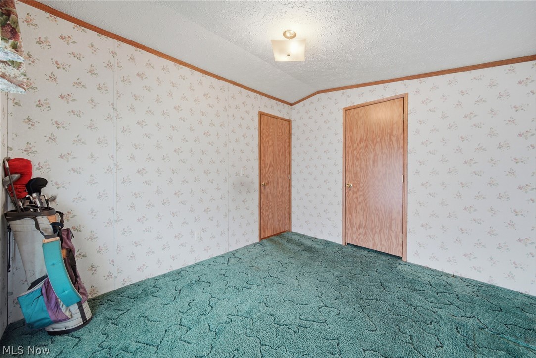 83 Helen Street Barberton OH 44203