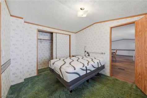 83 Helen Street Barberton OH 44203