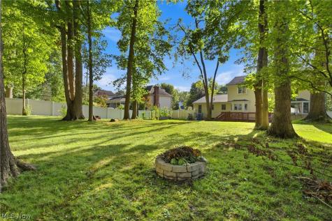 5791 Nicholson Drive Hudson OH 44236
