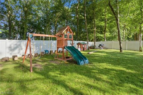 5791 Nicholson Drive Hudson OH 44236